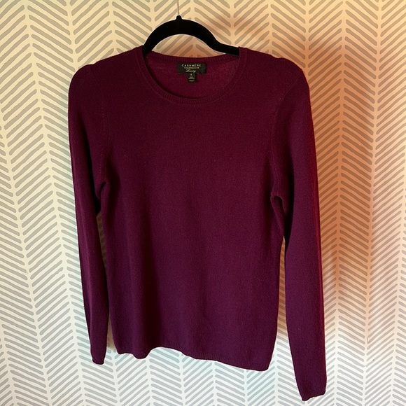 Charter Club Luxury Cashmere Purple Crew Neck Sweater 🍇 - Picture 2 of 6